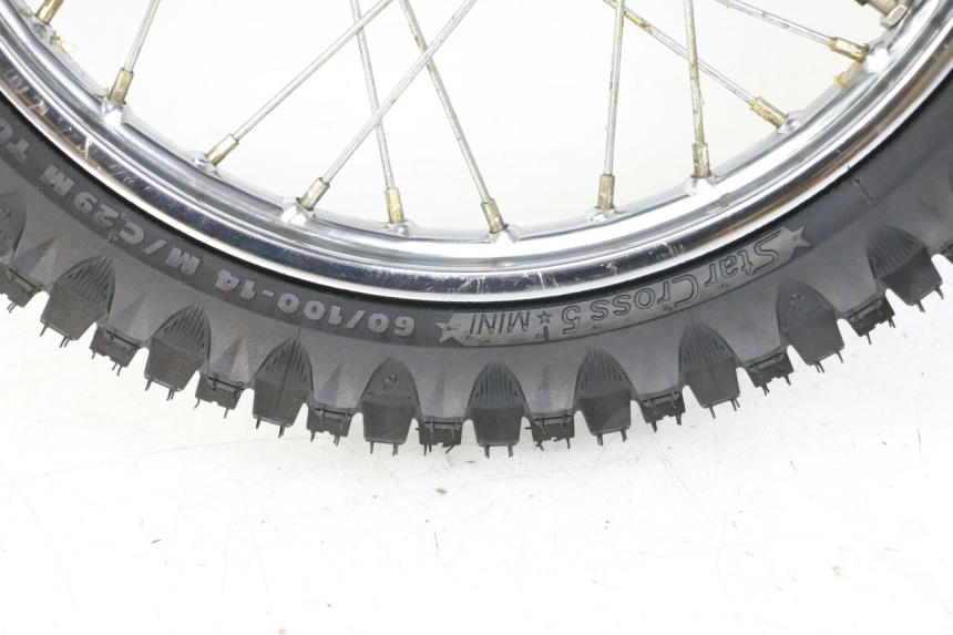 photo de CERCHIO ANTERIORE E PNEUMATICO YAMAHA PW 80 (1983 - 2014)