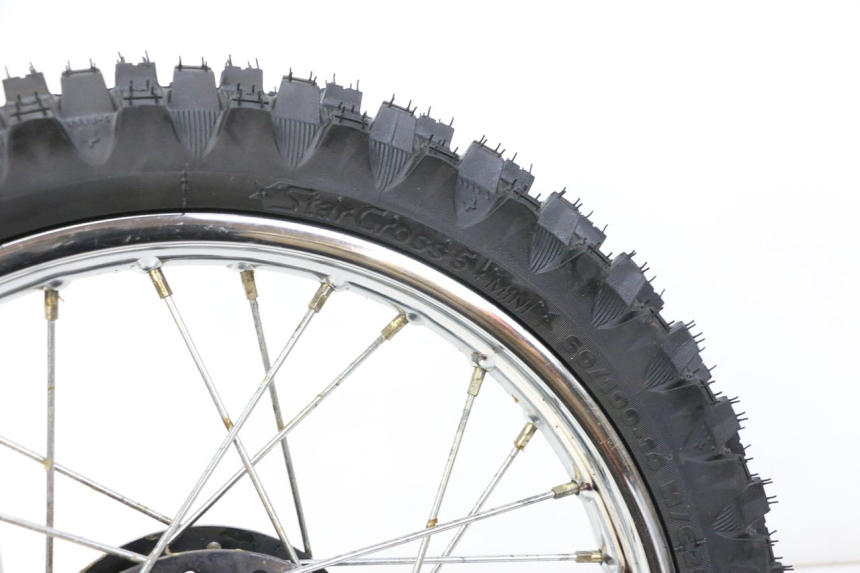 photo de CERCHIO ANTERIORE E PNEUMATICO YAMAHA PW 80 (1983 - 2014)