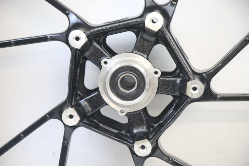 photo de CERCHIO ANTERIORE E PNEUMATICO YAMAHA TRACER 7 700 (2020 - 2024)