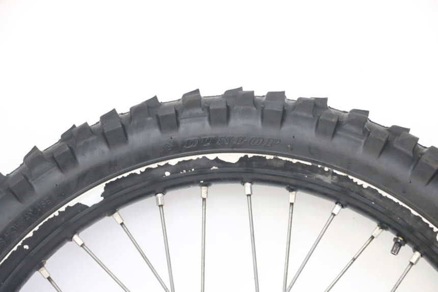 photo de CERCHIO ANTERIORE E PNEUMATICO YAMAHA YZ-F YZF 250 (2007 - 2013)