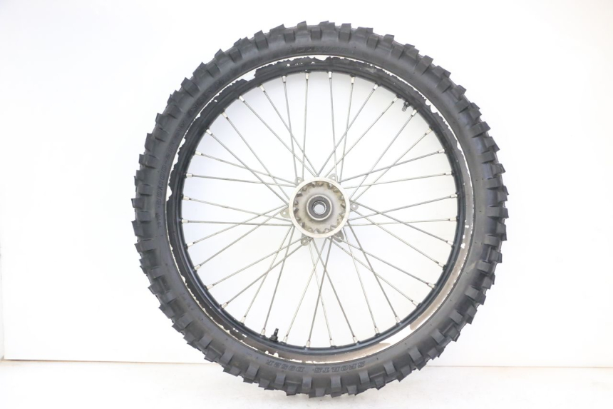 photo de CERCHIO ANTERIORE E PNEUMATICO YAMAHA YZ-F YZF 250 (2007 - 2013)