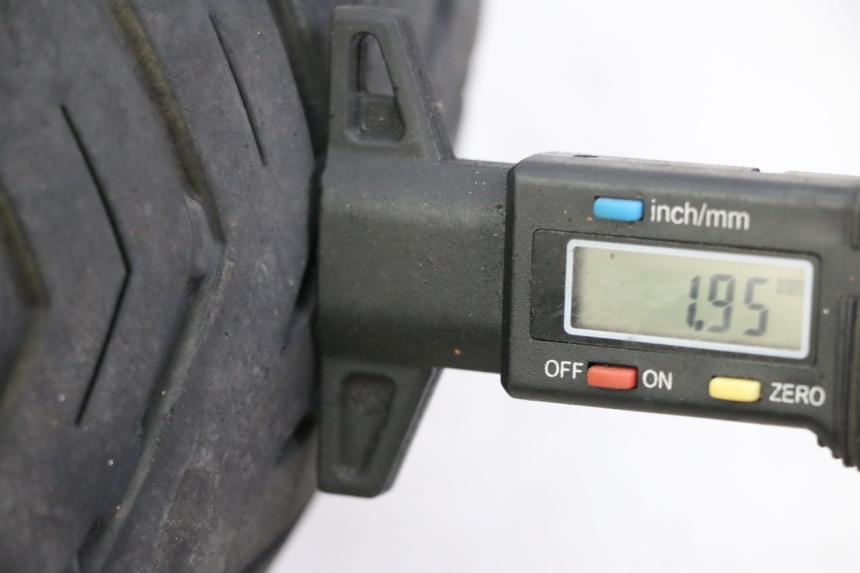 photo de CERCHIO ANTERIORE E PNEUMATICO YAMAHA YP MAJESTY 125 (2002 - 2006)