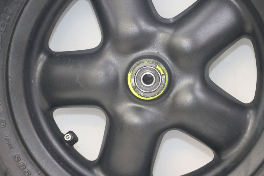 photo de CERCHIO ANTERIORE E PNEUMATICO YAMAHA YP MAJESTY 125 (2002 - 2006)