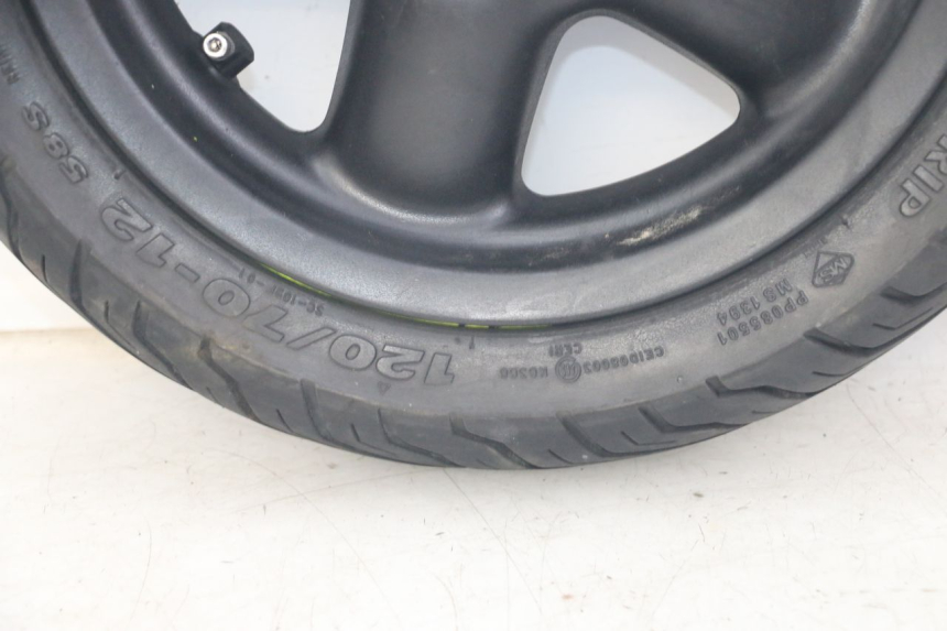 photo de CERCHIO ANTERIORE E PNEUMATICO YAMAHA YP MAJESTY 125 (2002 - 2006)