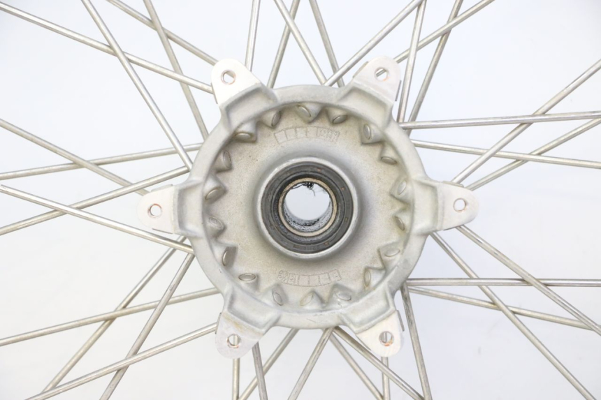 photo de CERCHIO ANTERIORE E PNEUMATICO YAMAHA YZ-F YZF 250 (2014 - 2018)