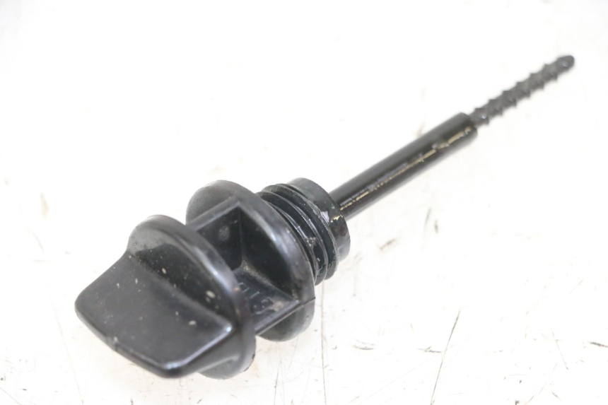 photo de LIVELLO OLIO MOTORE PEUGEOT KISBEE 4T 50 (2010 - 2017)