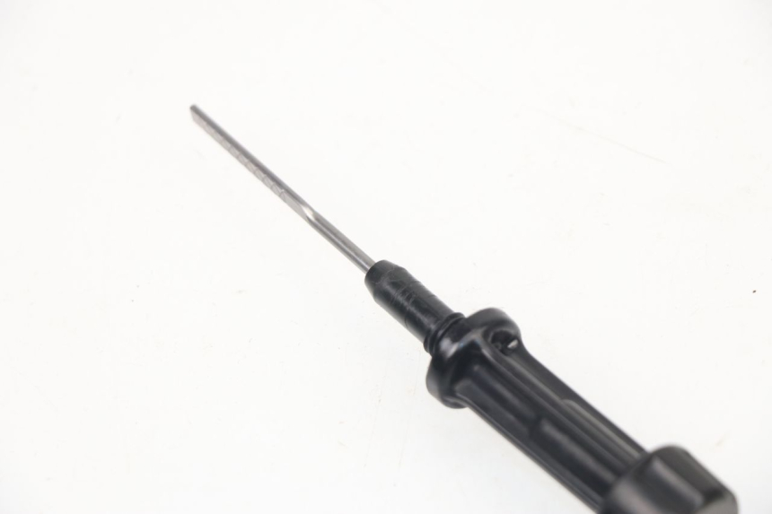 photo de Livello olio motore YAMAHA YZF R6 600 (1999 - 2001)