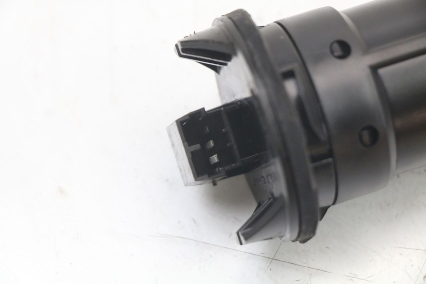 photo de SERBATOIO GALLEGGIANTE PIAGGIO BEVERLY 125 (1998 - 2005) - Dettaglio del componente