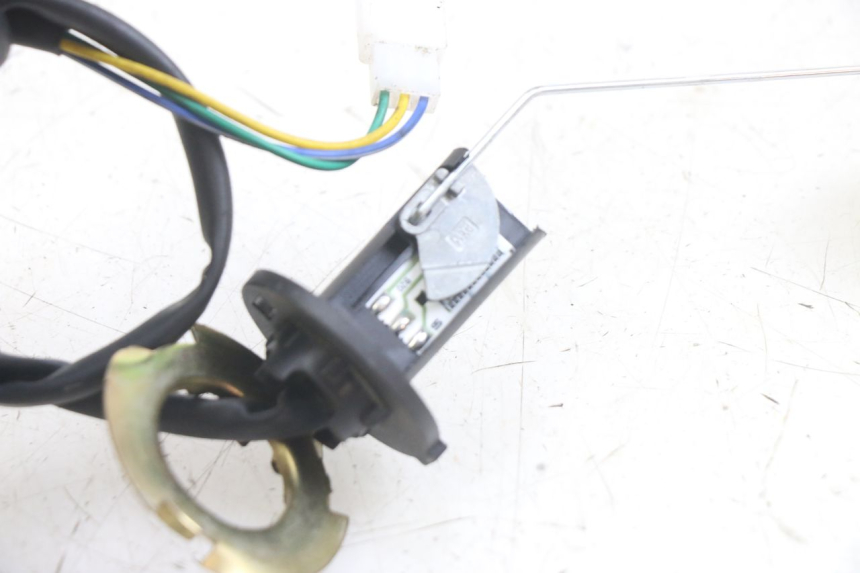 photo de INDICATORE LIVELLO CARBURANTE JM MOTORS EVOLIS 4T 50 (2018 - 2022)