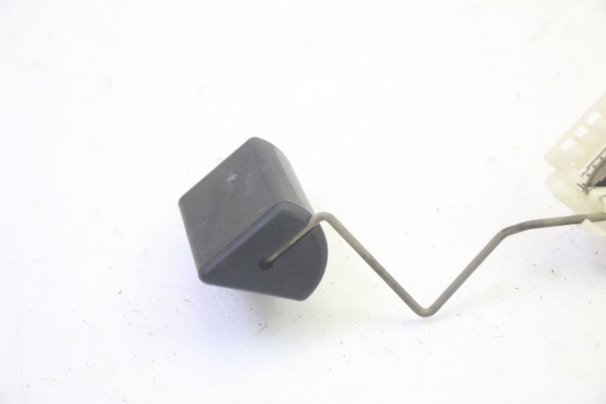 photo de SERBATOIO GALLEGGIANTE YAMAHA FJR ABS 1300 (2006 - 2012) - Altra angolazione