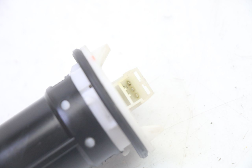 photo de INDICATORE LIVELLO CARBURANTE PIAGGIO FLY 2T 50 (2004 - 2017)