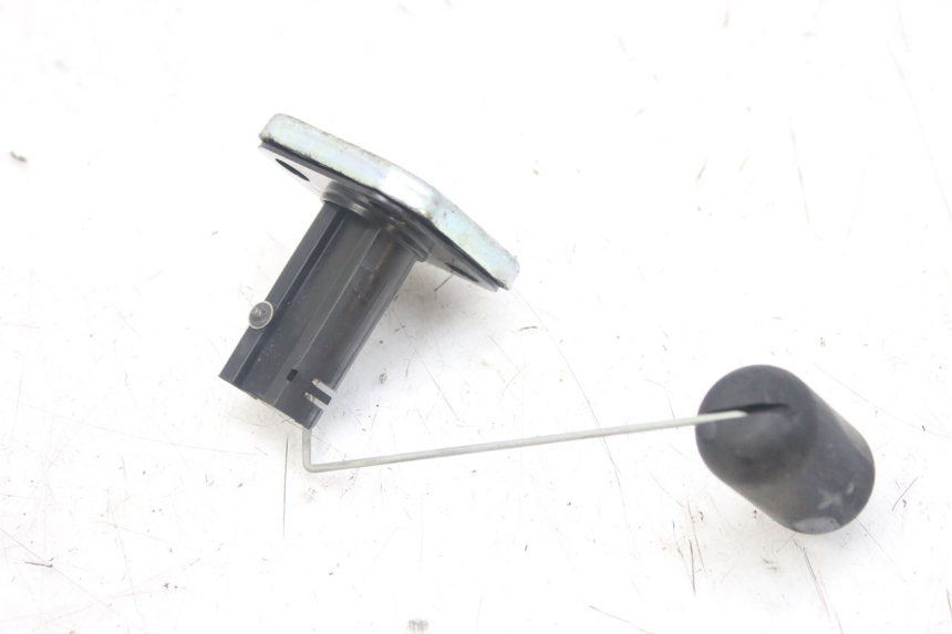 photo de INDICATORE LIVELLO CARBURANTE PIAGGIO FLY 4T 50 (2013 - 2017)