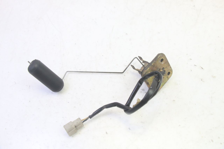 photo de SERBATOIO GALLEGGIANTE KAWASAKI GPZ RX 1000 (1986 - 1988) - Zoom sullo stato d'uso