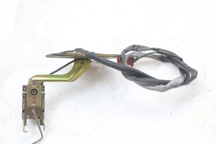 photo de SERBATOIO GALLEGGIANTE HONDA CBR F 1000 (1993 - 1996) - Zoom sullo stato d'uso