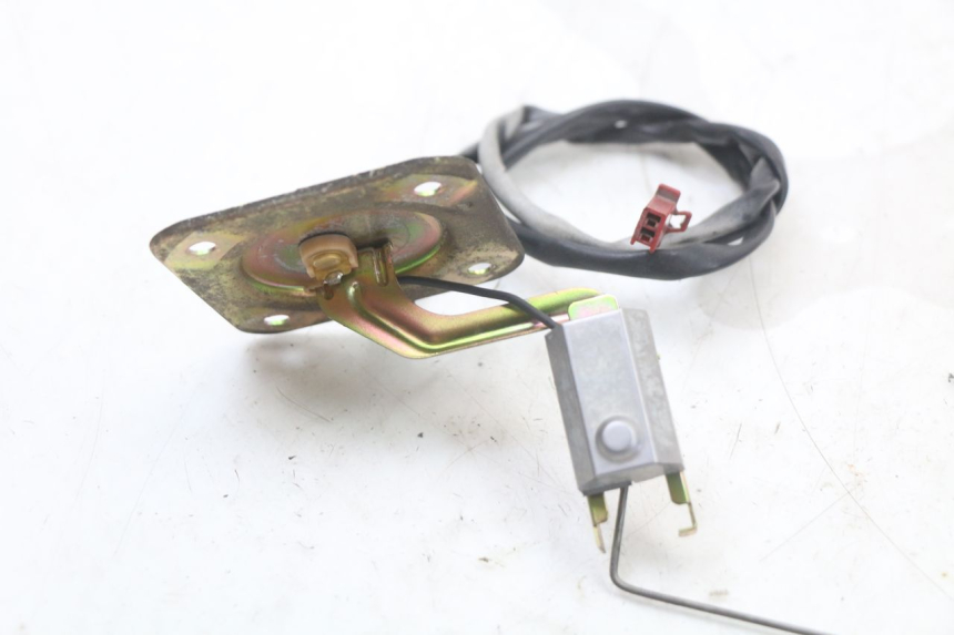 photo de SERBATOIO GALLEGGIANTE HONDA CBR F 1000 (1993 - 1996) - Primo piano tecnico