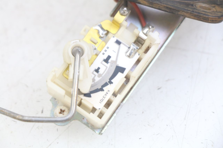 photo de INDICATORE LIVELLO CARBURANTE KAWASAKI Z 750 (2007 - 2013)