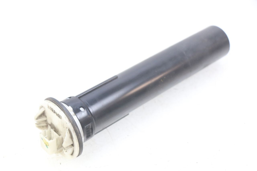 photo de INDICATORE LIVELLO CARBURANTE PIAGGIO MP3 LT 400 (2007 - 2012)