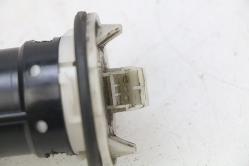 photo de INDICATORE LIVELLO CARBURANTE PIAGGIO MP3 LT 400 (2007 - 2012)