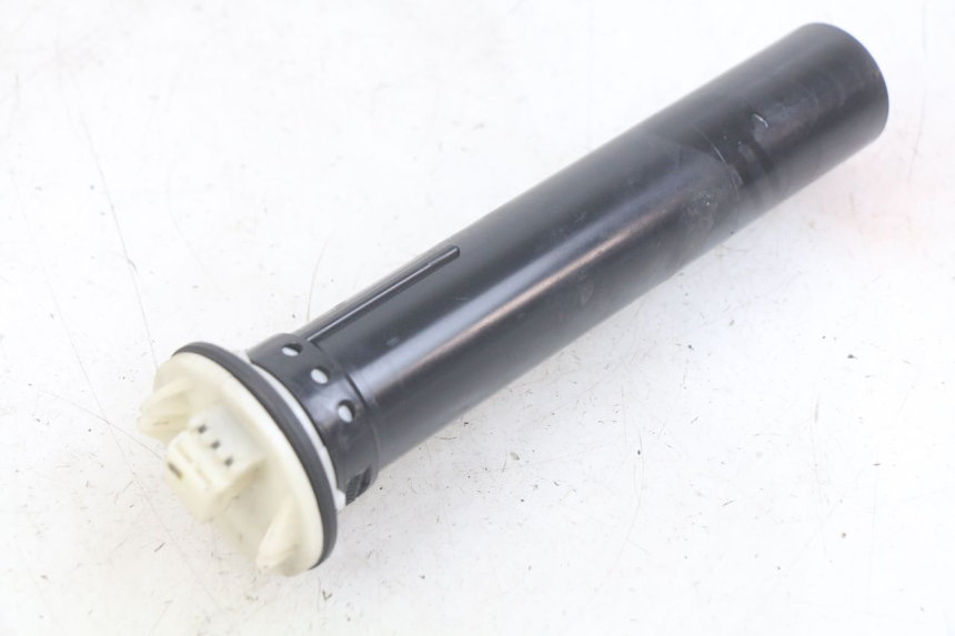 photo de INDICATORE LIVELLO CARBURANTE PIAGGIO MP3 LT 400 (2007 - 2012)