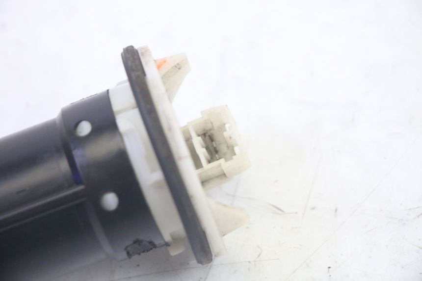 photo de INDICATORE LIVELLO CARBURANTE PIAGGIO MP3 RL 250 (2007 - 2010) - Dettaglio del componente