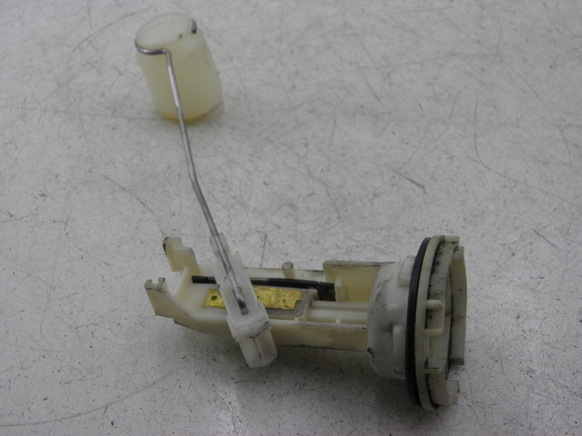 photo de INDICATORE LIVELLO CARBURANTE PEUGEOT ELYSTAR 50 (2002 - 2014)