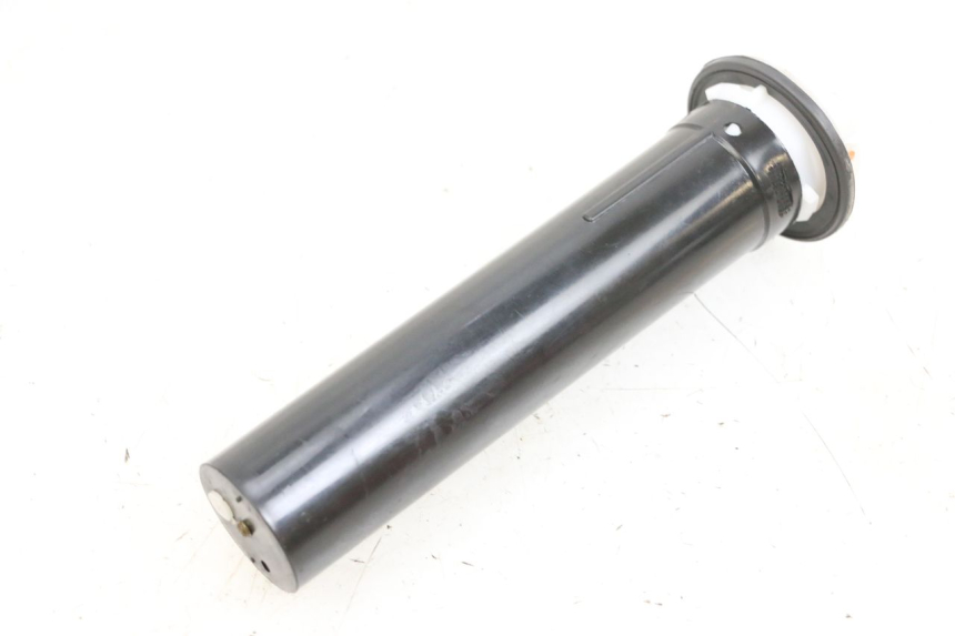 photo de SERBATOIO GALLEGGIANTE PEUGEOT SPEEDFIGHT 4 4T EFI 50 (2021 - 2025) - Dettagli dei punti di fissaggio