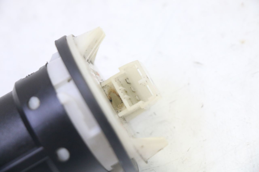 photo de SERBATOIO GALLEGGIANTE APRILIA SR R 2T LC 50 (2018 - 2021)