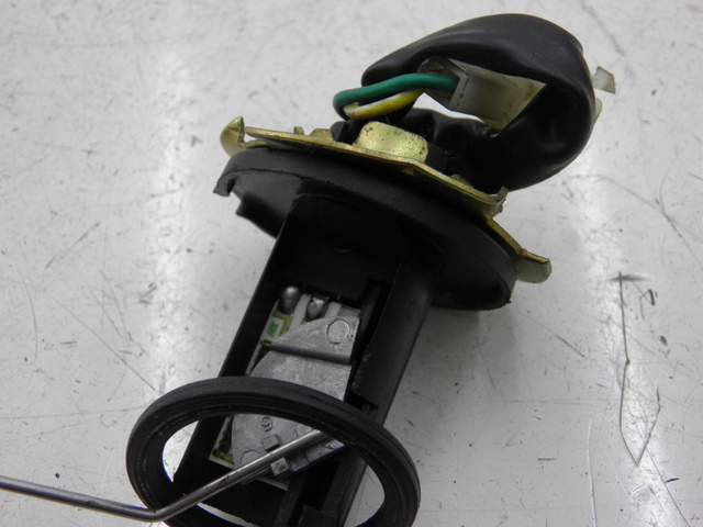 photo de INDICATORE LIVELLO CARBURANTE SYM FIDDLE 2 50 (2008 - 2013)