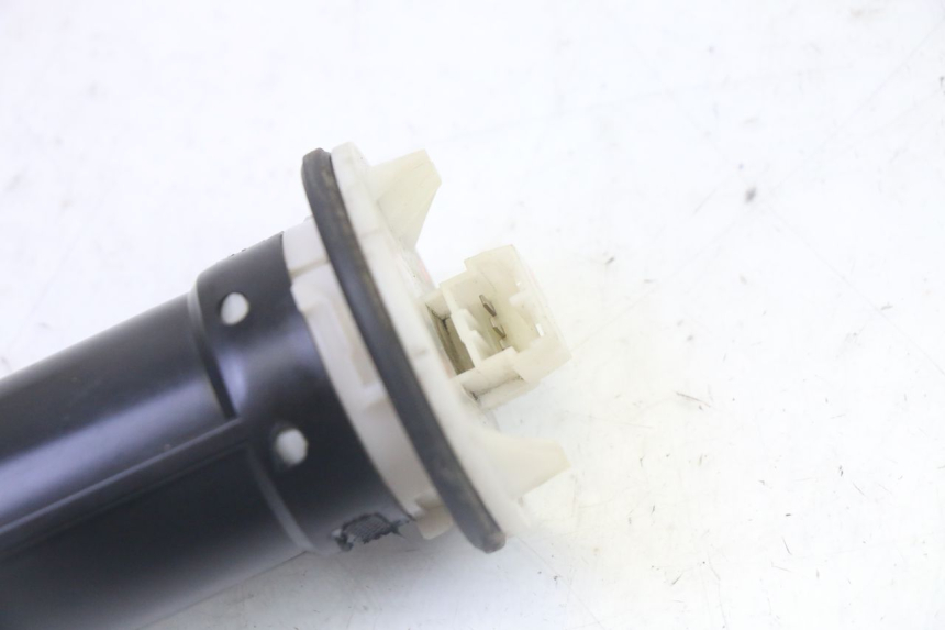 photo de INDICATORE LIVELLO CARBURANTE PIAGGIO VESPA S 2T 50 (2007 - 2014)