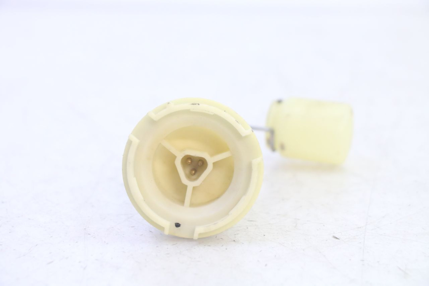 photo de SERBATOIO GALLEGGIANTE PEUGEOT VIVACITY 100 (1999 - 2008) - Altra angolazione