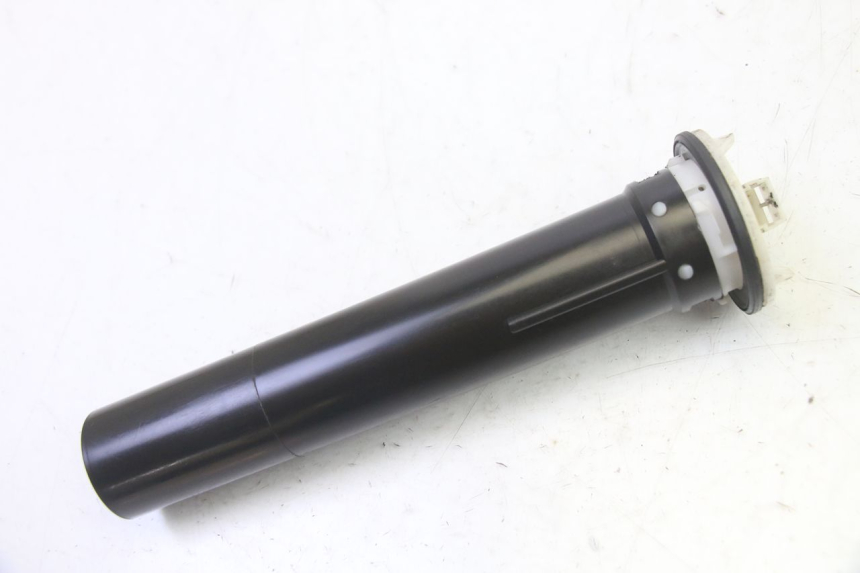 photo de INDICATORE LIVELLO CARBURANTE PIAGGIO XEVO - X EVO 125 (2007 - 2016)