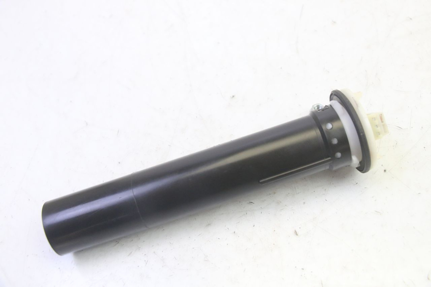 photo de INDICATORE LIVELLO CARBURANTE PIAGGIO XEVO - X EVO 125 (2007 - 2016) - Zoom sullo stato d'uso