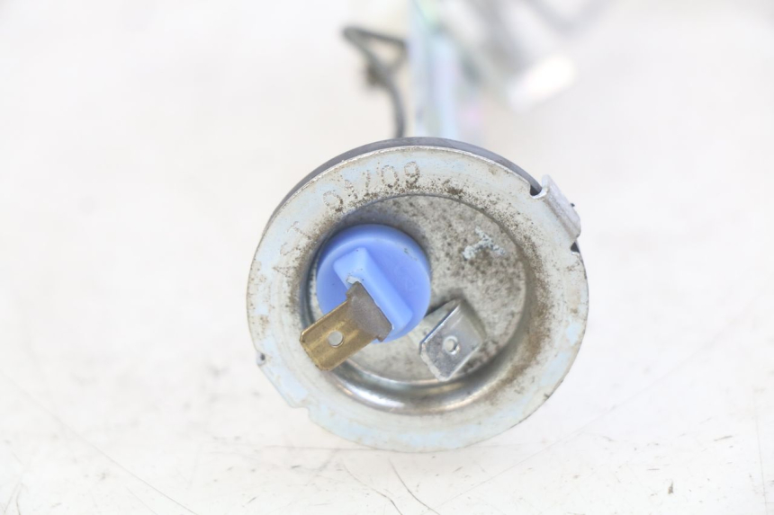 photo de INDICATORE LIVELLO CARBURANTE YAMAHA YP MAJESTY 125 (2007 - 2010)