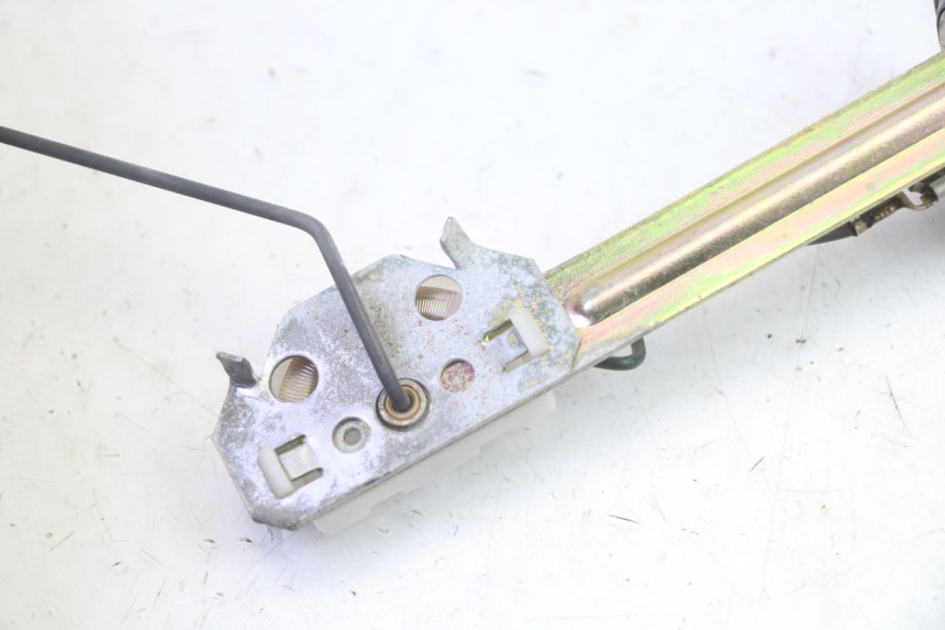 photo de INDICATORE LIVELLO CARBURANTE YAMAHA YP MAJESTY 125 (2007 - 2010)