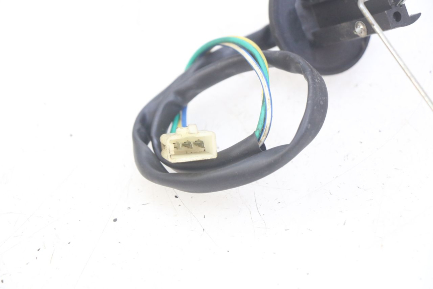 photo de INDICATORE LIVELLO CARBURANTE YIYING YY125T 125 (2006 - 2014)