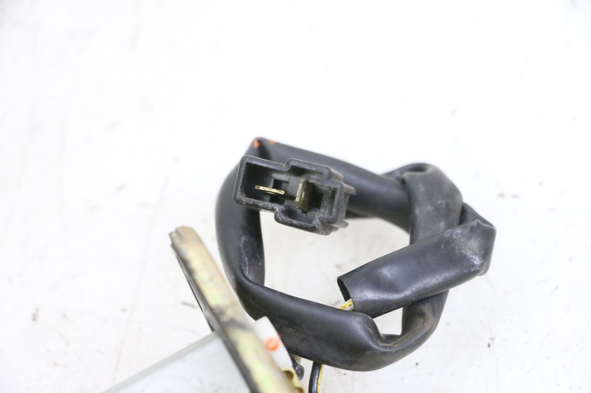 photo de SERBATOIO GALLEGGIANTE KAWASAKI ZR 7 750 (1999 - 2001) - Zoom sullo stato d'uso