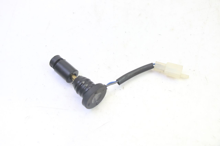 photo de LIVELLO OLIO SERBATOIO PEUGEOT KISBEE 2T 50 (2010 - 2017)