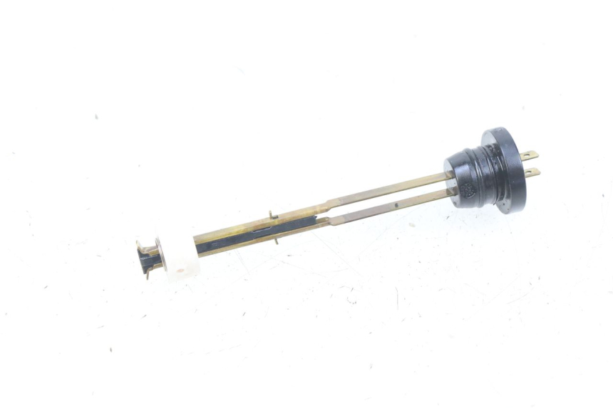 photo de LIVELLO DELL'OLIO NEL SERBATOIO PEUGEOT SPEEDFIGHT 2 AC 50 (2000 - 2009)
