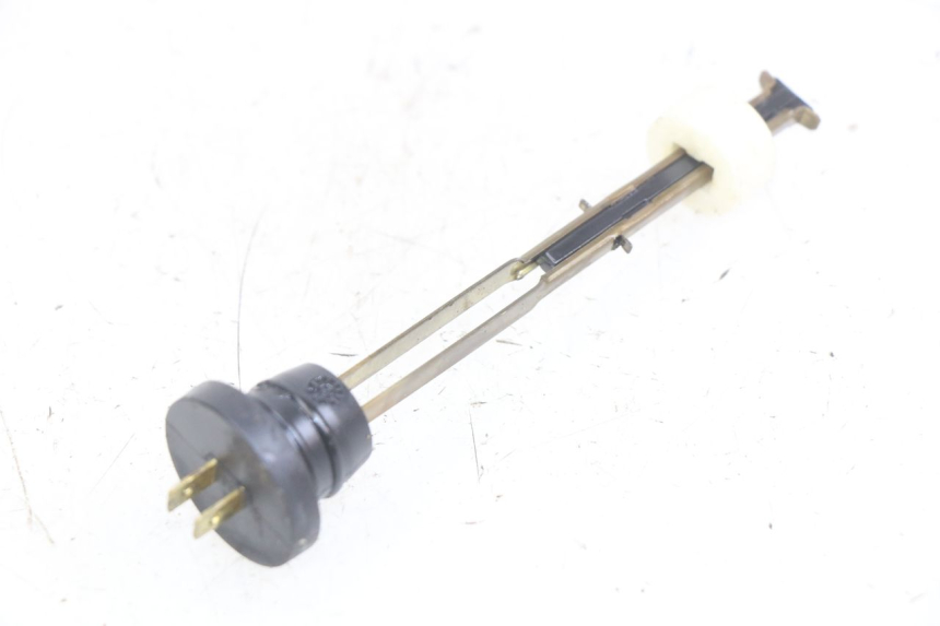 photo de LIVELLO OLIO SERBATOIO PEUGEOT TREKKER 50 (1998 - 2004)