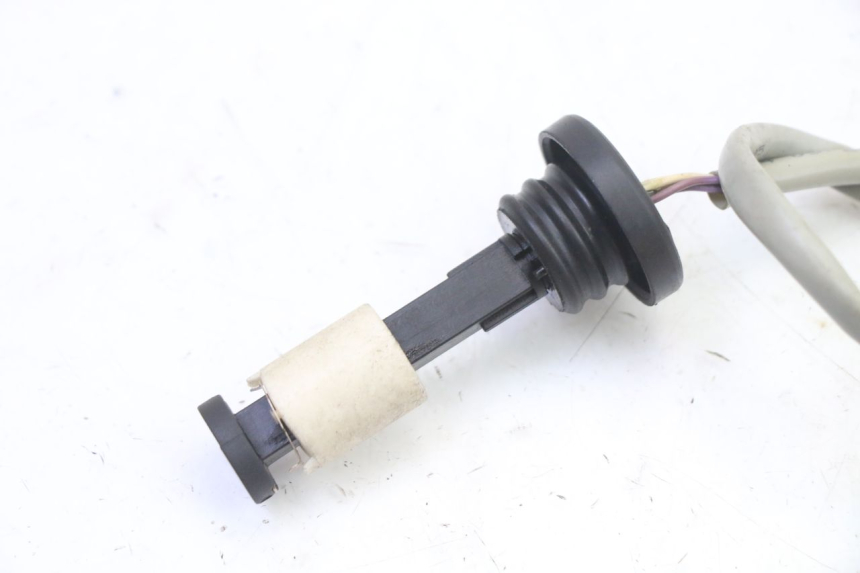 photo de MISURATORE LIVELLO OLIO GILERA RUNNER SL 50 (2006 - 2009)