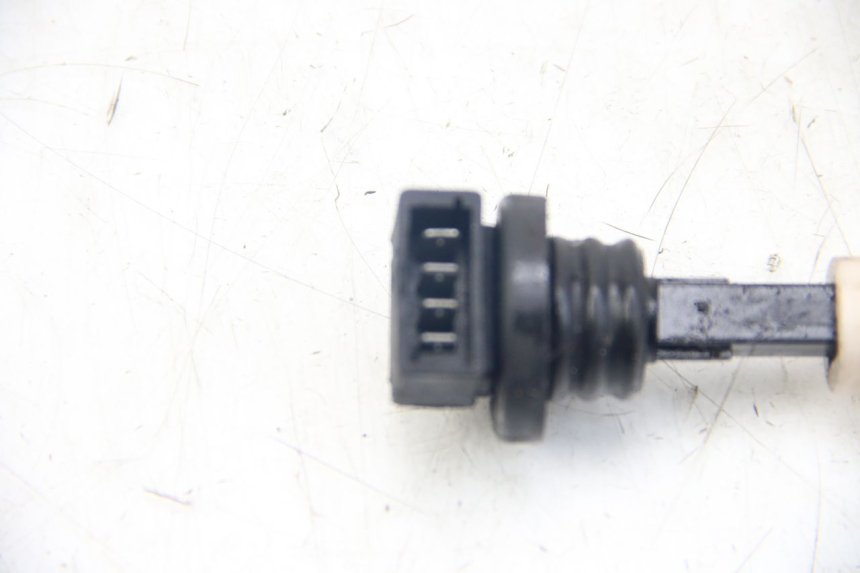 photo de LIVELLO OLIO SERBATOIO PIAGGIO VESPA SPRINT 2T 50 (2014 - 2018)