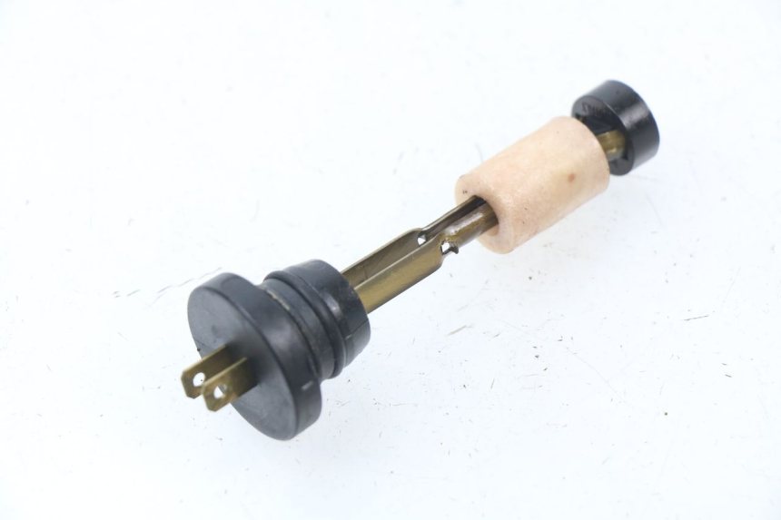 photo de LIVELLO OLIO SERBATOIO PEUGEOT ZENITH 50 (1994 - 1999)