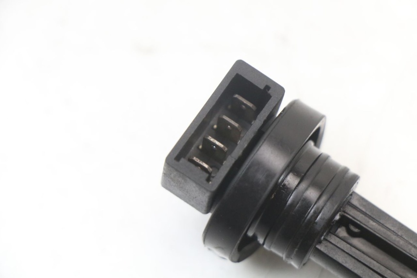 photo de SERBATOIO OLIO GALLEGGIANTE PIAGGIO ZIP RST 50 (1996 - 1998)