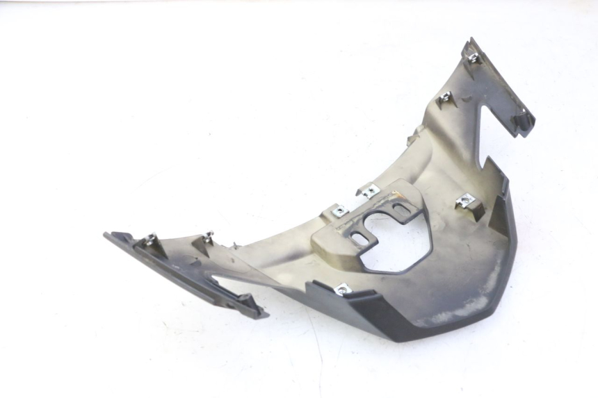 photo de CARENA POSTERIORE CONGIUNZIONE QUADRO 4 4D 350 (2015 - 2018)