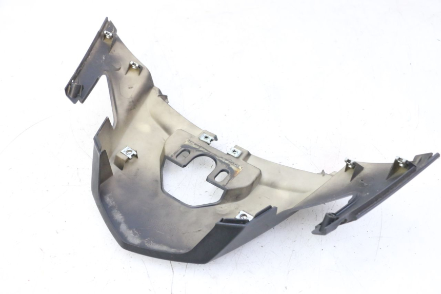 photo de CARENA POSTERIORE CONGIUNZIONE QUADRO 4 4D 350 (2015 - 2018)