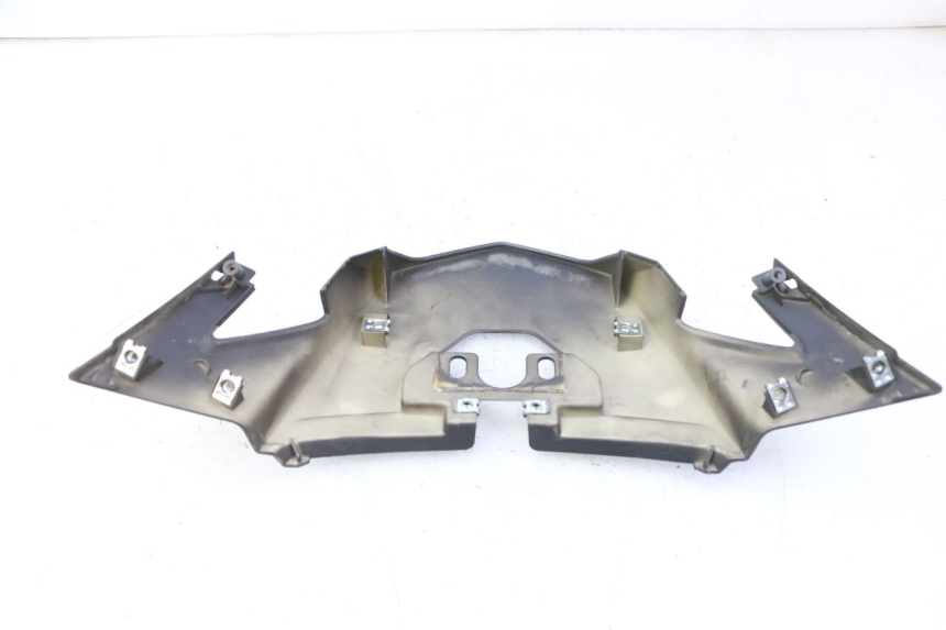 photo de CARENA POSTERIORE CONGIUNZIONE QUADRO 4 4D 350 (2015 - 2018)