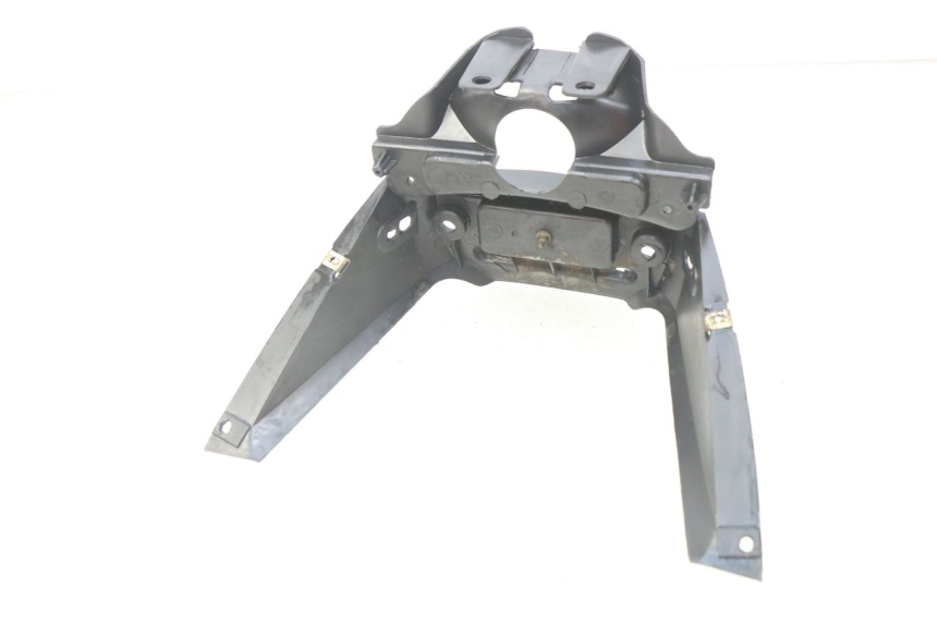 photo de GIUNZIONE PARAFANGO POSTERIORE KYMCO AGILITY FR 2T 50 (2012 - 2017)