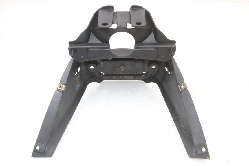 photo de GIUNZIONE PARAFANGO POSTERIORE KYMCO AGILITY FR 2T 50 (2012 - 2017)