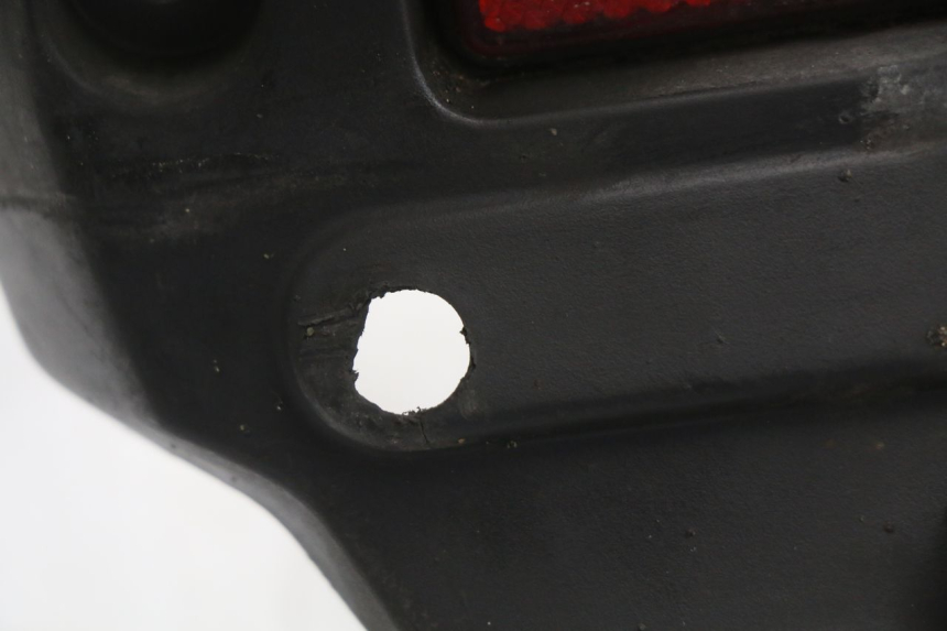 photo de GIUNZIONE PARAFANGO POSTERIORE KYMCO AGILITY FR 2T 50 (2012 - 2017)