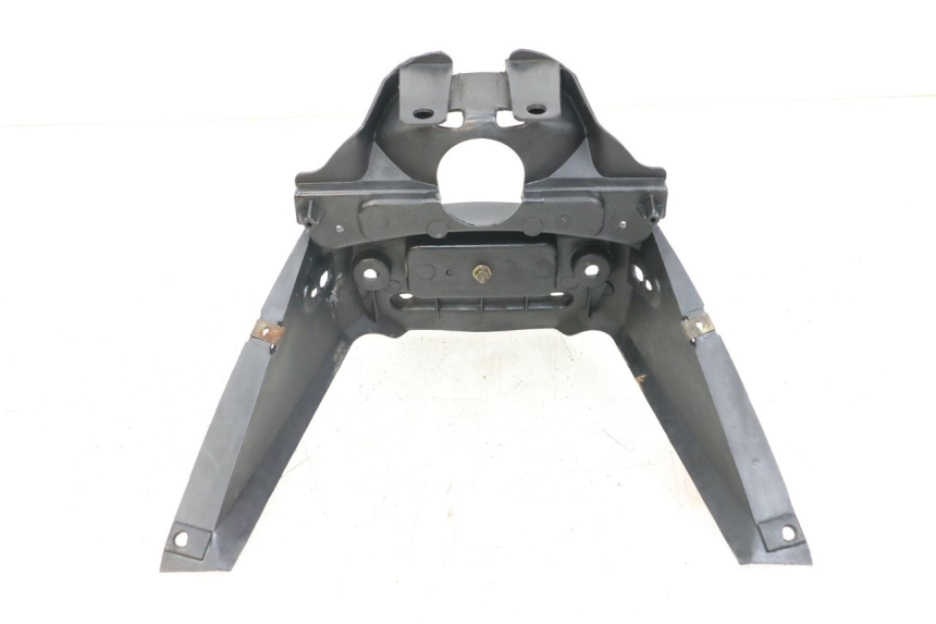 photo de GIUNZIONE PARAFANGO POSTERIORE KYMCO AGILITY FR 2T 50 (2012 - 2017)